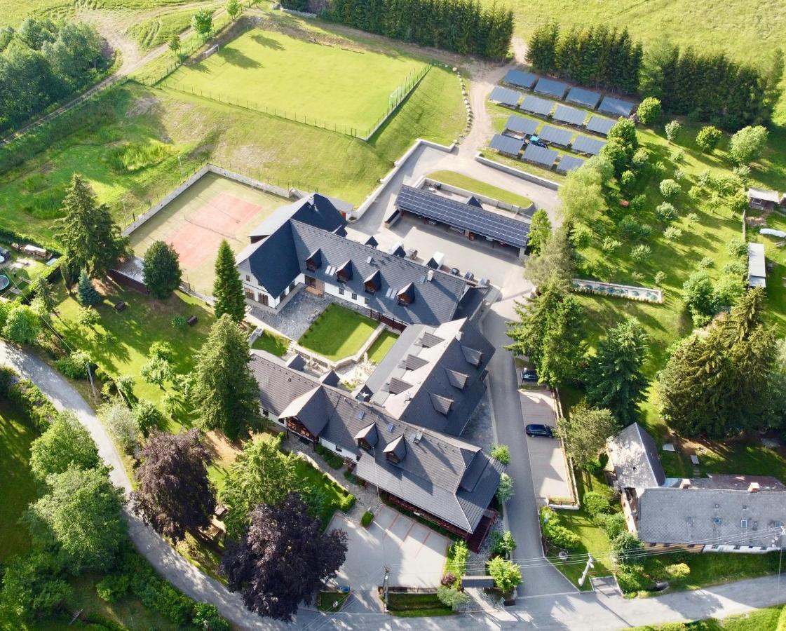 Wellness Hotel Holzberg Sucha Rudna Exterior photo