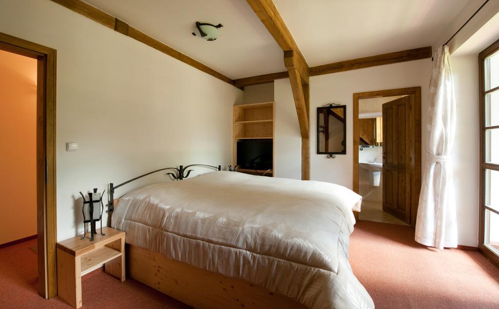 Wellness Hotel Holzberg Sucha Rudna Room photo